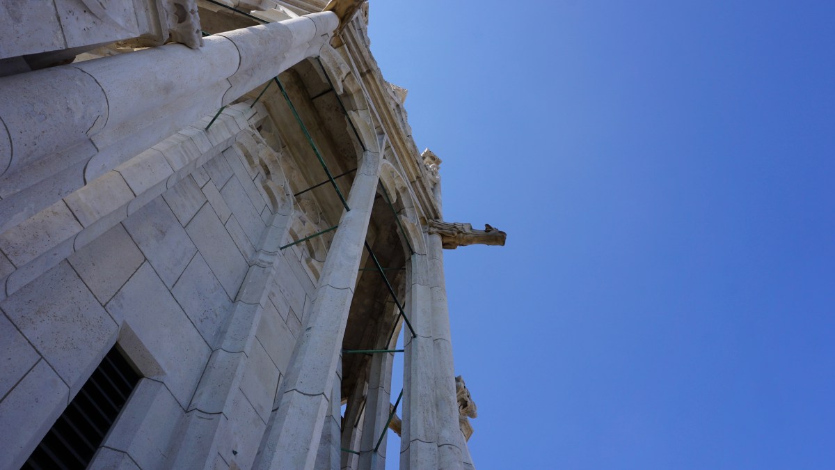 F67AEC34-754D-4D25-B7EF-8FB5C4984B16