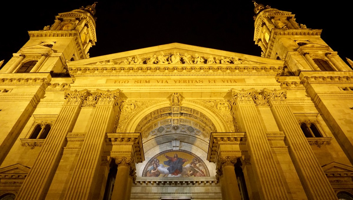 0884E4EC-B301-4E4C-9C45-CC4D0FB6BEB4