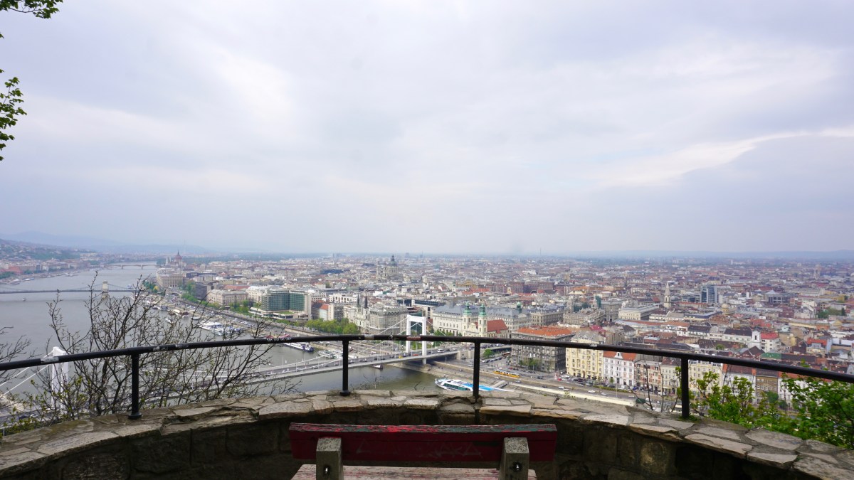 D58CF0D7-0F19-4DF7-84FC-4F8D03196242