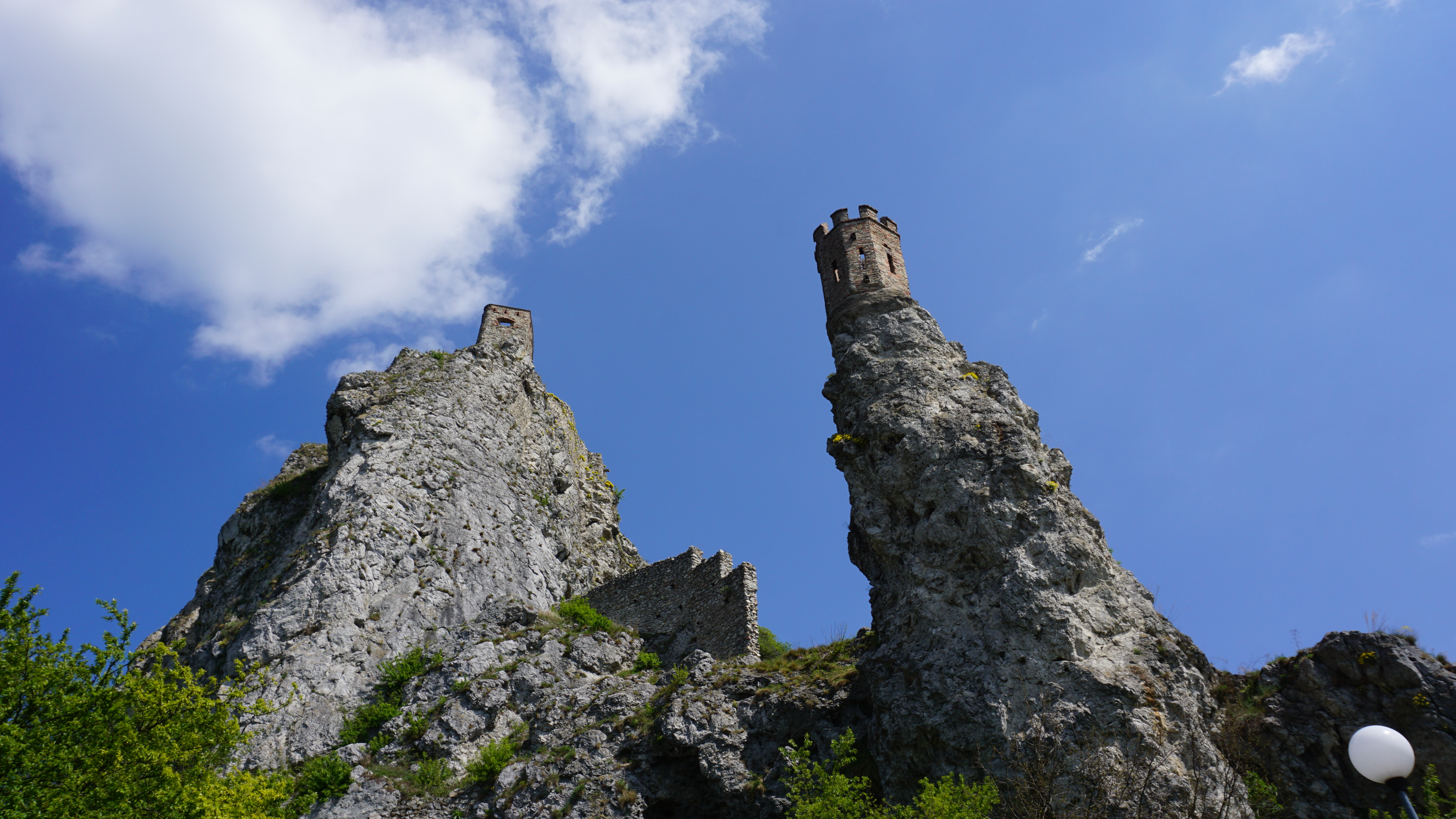 6CF409FD-3105-4BE1-A5BF-F00D5366F3A4